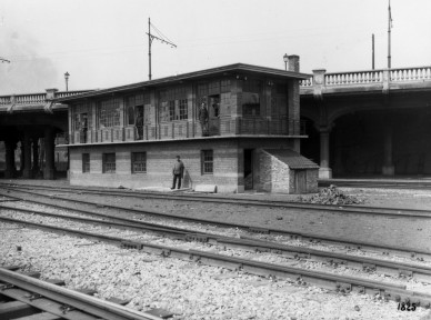 Schaerbeek - Fond ACEC, collection Bois-du-Cazier - 1825.jpg